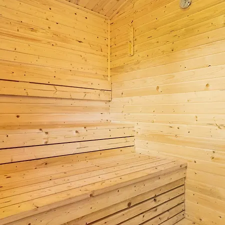 Pod Orehi - - Apartma & Glamping & Savna *