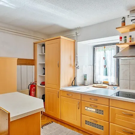 Apartment Pod Orehi - - Apartma & Glamping & Savna Bled