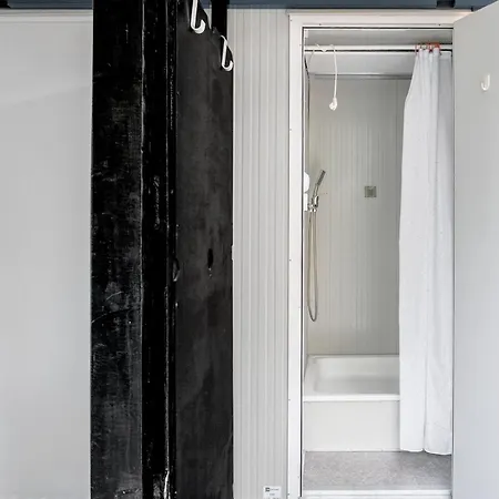 Apartment Pod Orehi - - Apartma & Glamping & Savna Bled
