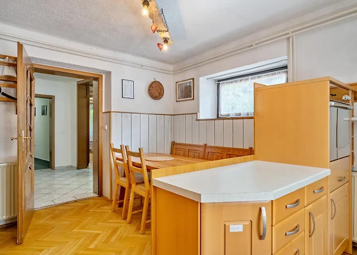 Pod Orehi - - Apartma & Glamping & Savna